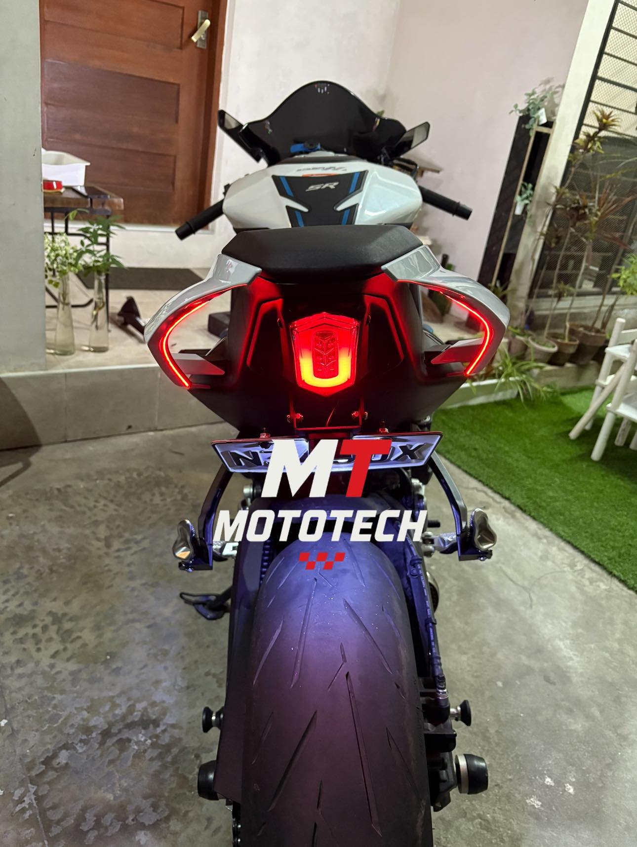 Sleek R1-Style Taillight Installed! Integrated LED Turn Signals